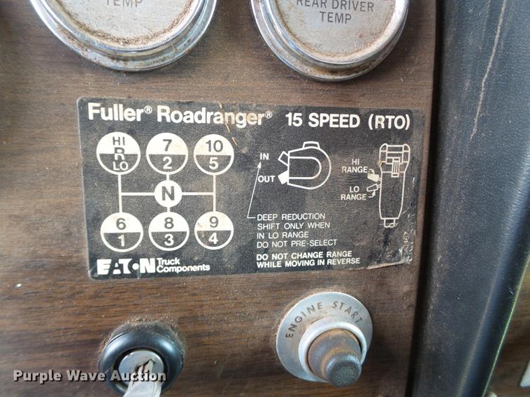 image for item EI9671 1983 Peterbilt 359 semi truck