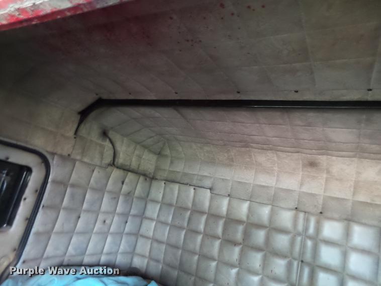 image for item EI9671 1983 Peterbilt 359 semi truck