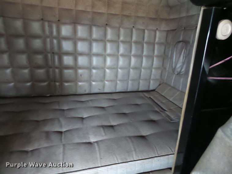 image for item EI9671 1983 Peterbilt 359 semi truck