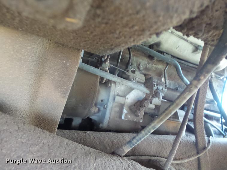 image for item EI9672 1984 Freightliner semi truck