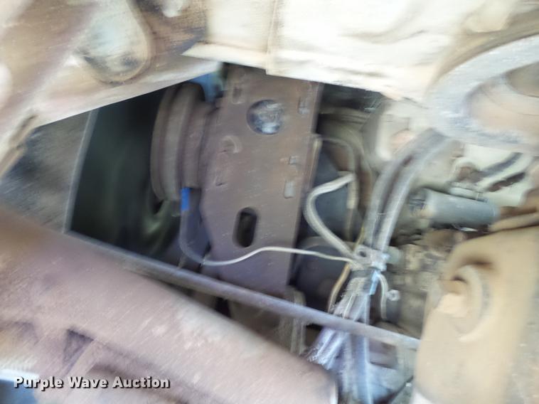 image for item EI9672 1984 Freightliner semi truck