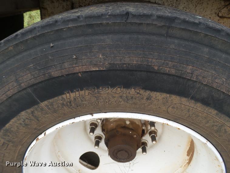 image for item EI9673 1998 Timpte double hopper bottom grain trailer