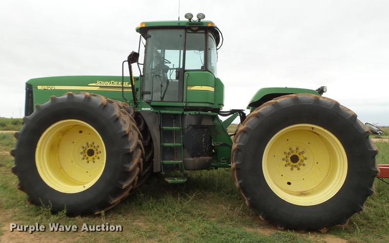 image for item EI9674 2003 John Deere 9420 4WD tractor