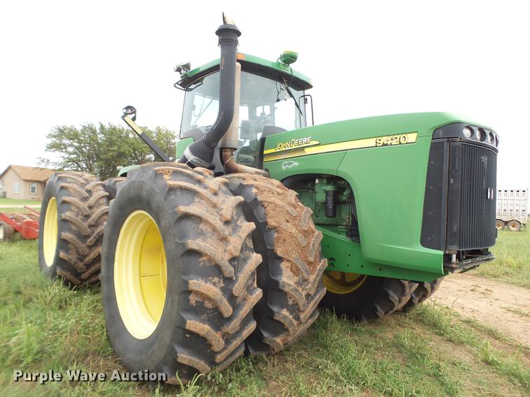 image for item EI9674 2003 John Deere 9420 4WD tractor