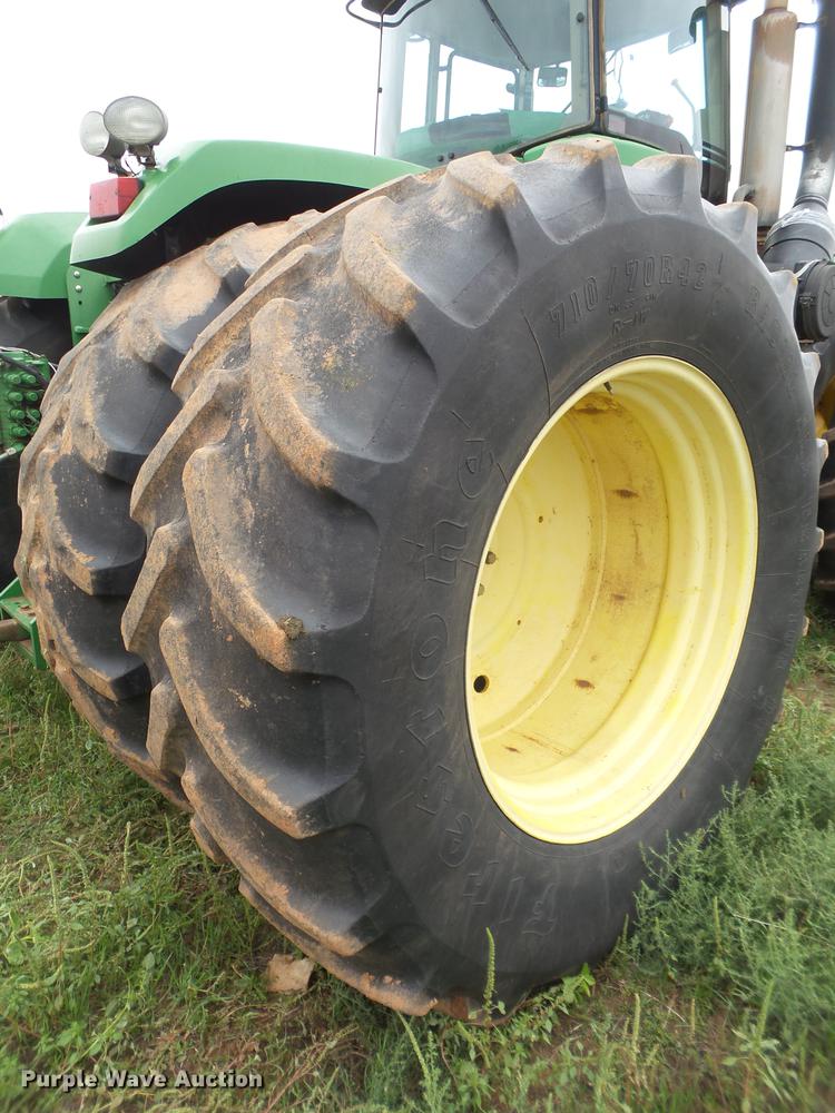 image for item EI9674 2003 John Deere 9420 4WD tractor