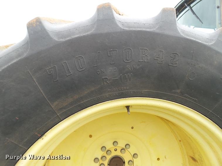 image for item EI9674 2003 John Deere 9420 4WD tractor