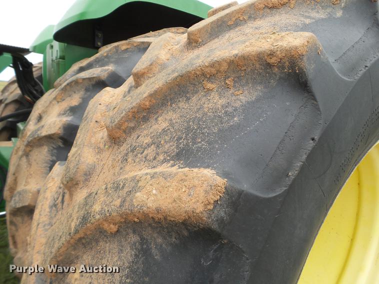 image for item EI9674 2003 John Deere 9420 4WD tractor