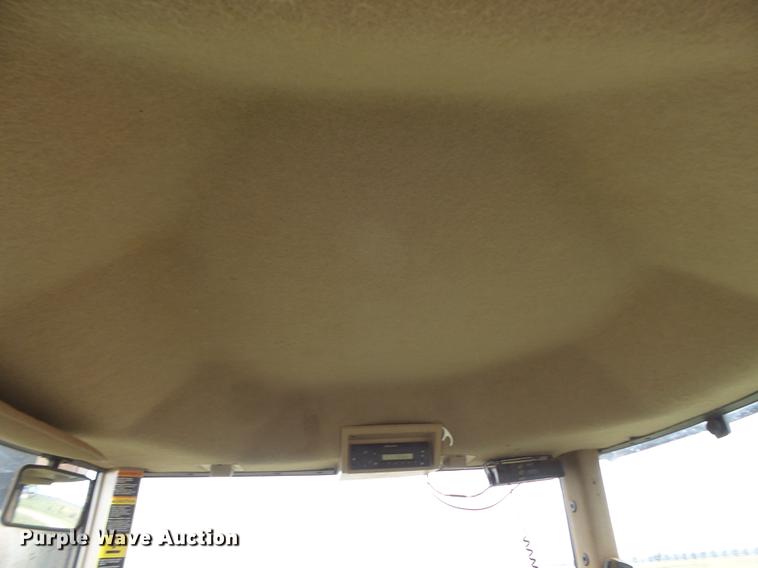 image for item EI9674 2003 John Deere 9420 4WD tractor