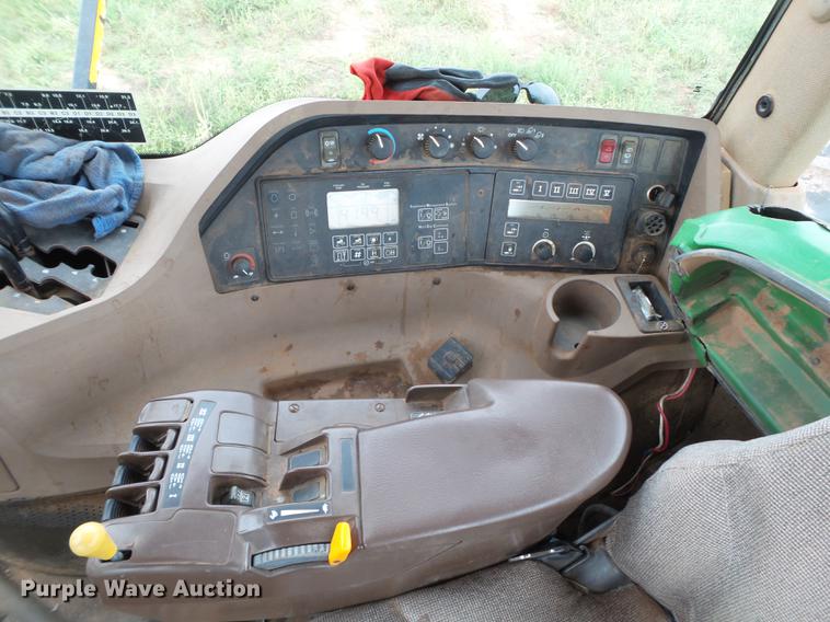 image for item EI9674 2003 John Deere 9420 4WD tractor