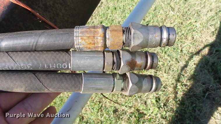 image for item FO9046 Hesston 1150 Hydroswing swather