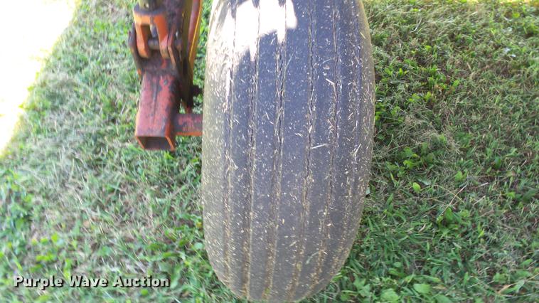 image for item FO9046 Hesston 1150 Hydroswing swather