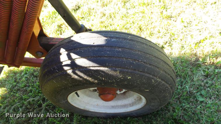 image for item FO9046 Hesston 1150 Hydroswing swather