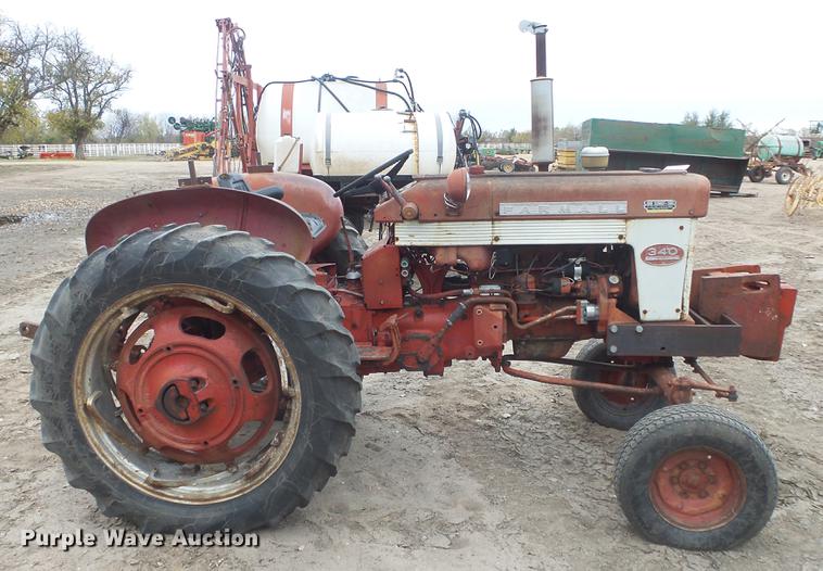 image for item FQ9477 Farmall 340 tractor