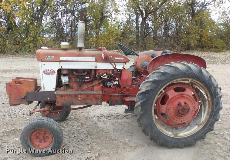 image for item FQ9477 Farmall 340 tractor