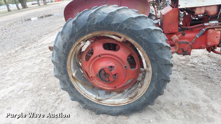 image for item FQ9477 Farmall 340 tractor