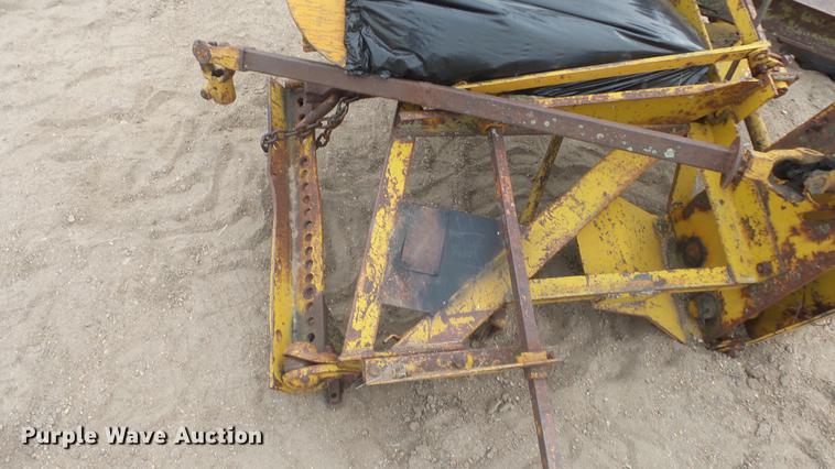 image for item FQ9497 Sickle mower