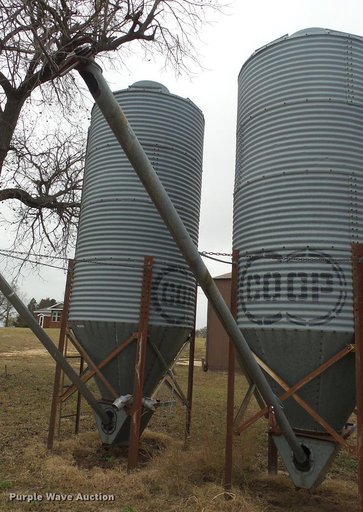 image for item FQ9499 (3) bottom hopper bins