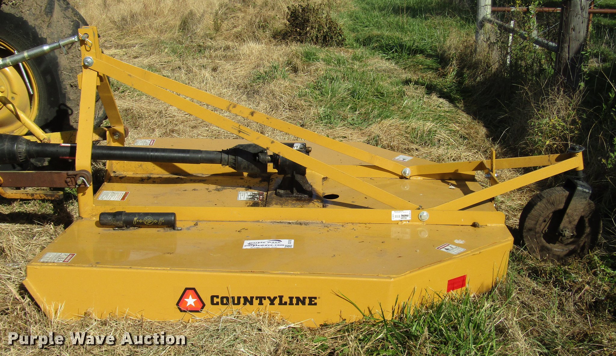 Countyline rotary mower in Lawrence, KS Item DD3762 sold Purple Wave