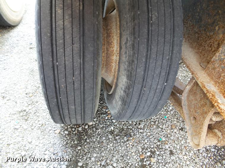 image for item DB7000 2012 KBH fertilizer tender trailer