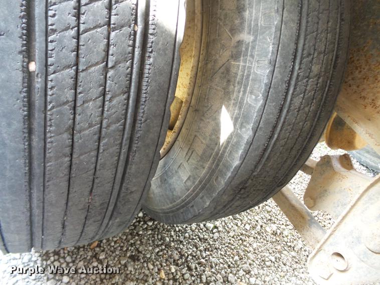 image for item DB7000 2012 KBH fertilizer tender trailer