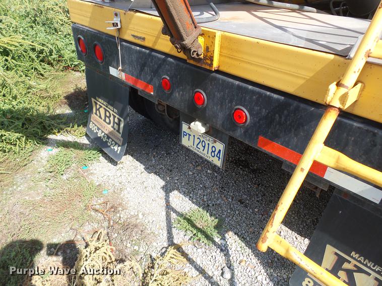 image for item DB7000 2012 KBH fertilizer tender trailer