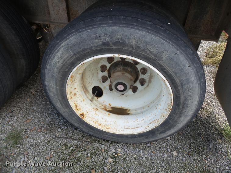 image for item DB7000 2012 KBH fertilizer tender trailer