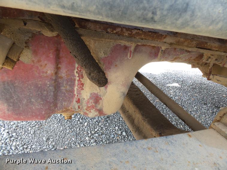 image for item DB7001 2006 International 9400i fertilizer tender truck