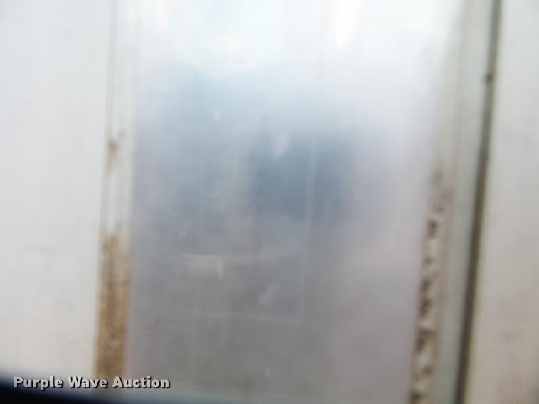 image for item DB7002 2001 Freightliner Century Class fertilizer tender truck