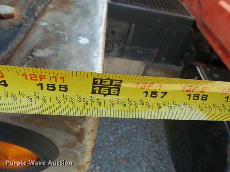 image for item DB7004 2002 International 4300 fertilizer tender truck