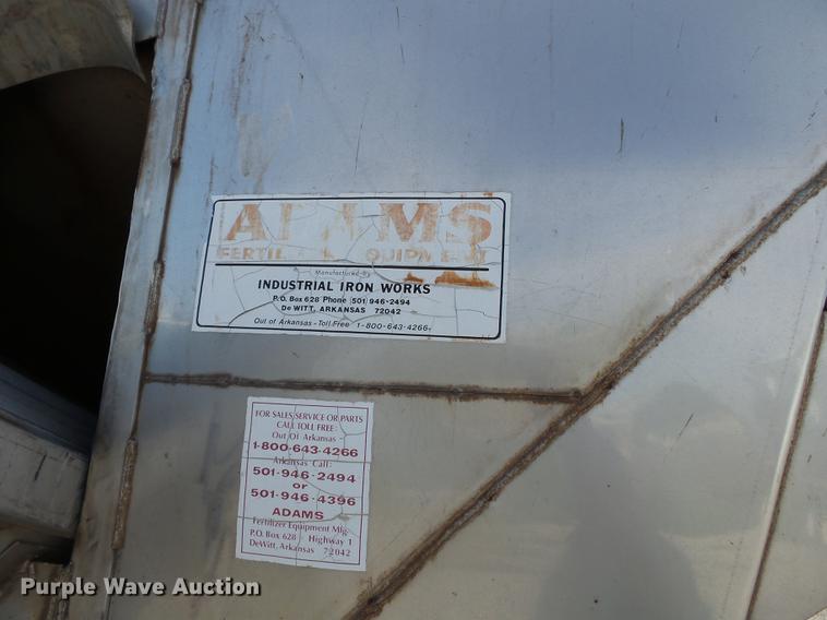 image for item DB7004 2002 International 4300 fertilizer tender truck