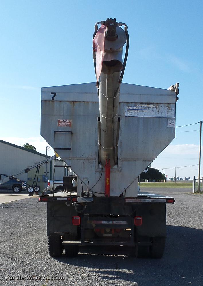 image for item DB7006 1997 Mack CH613 fertilizer tender truck