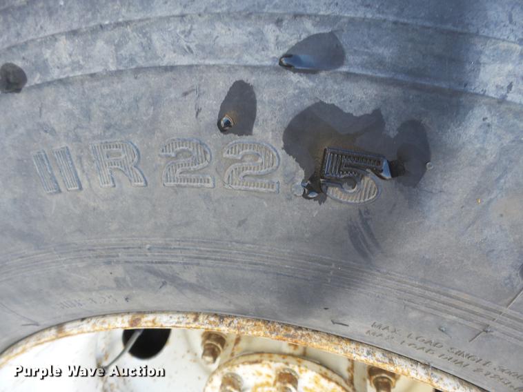 image for item DB7006 1997 Mack CH613 fertilizer tender truck