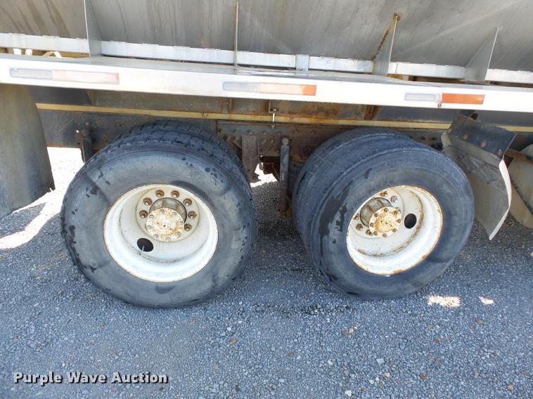 image for item DB7006 1997 Mack CH613 fertilizer tender truck