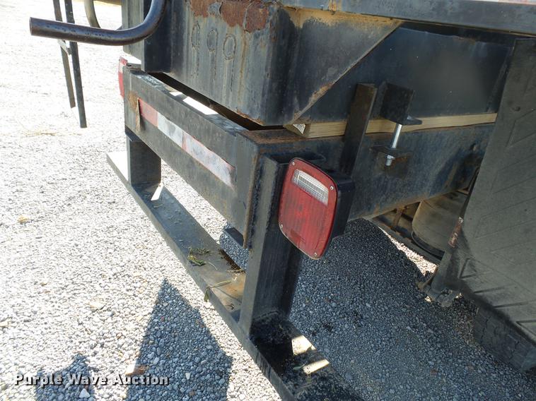 image for item DB7006 1997 Mack CH613 fertilizer tender truck