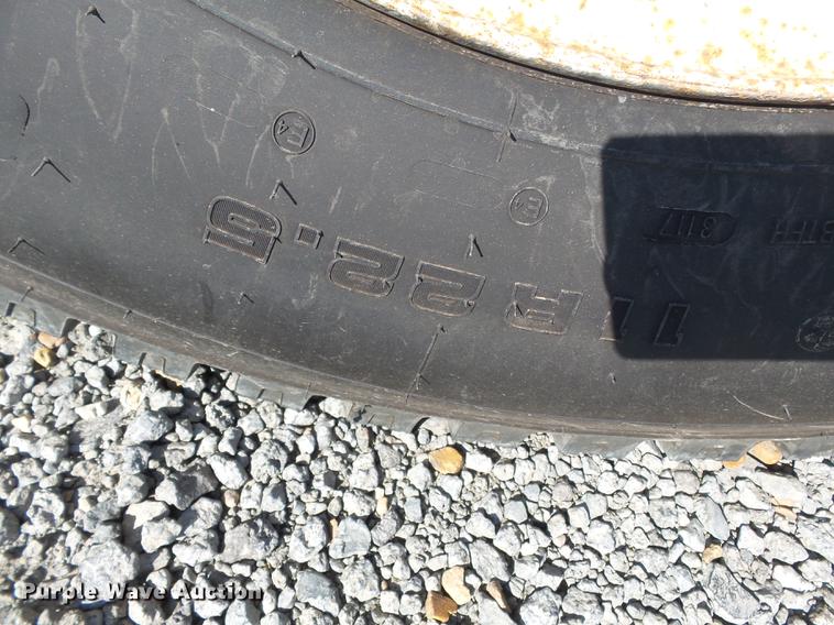 image for item DB7006 1997 Mack CH613 fertilizer tender truck