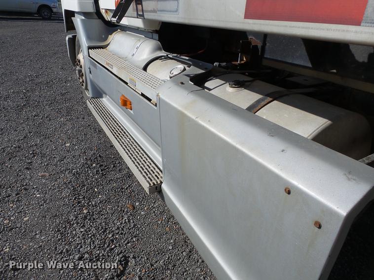 image for item DB7006 1997 Mack CH613 fertilizer tender truck