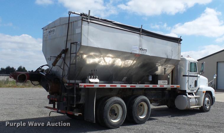 image for item DB7007 1994 Freightliner FLD fertilizer tender truck