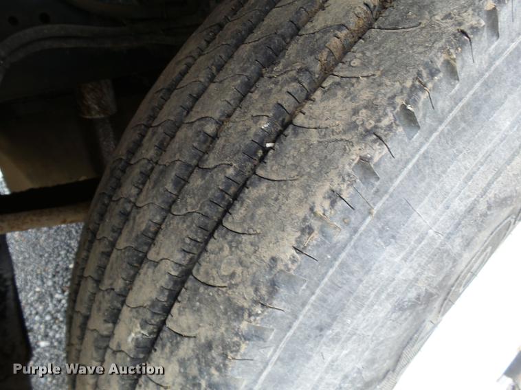 image for item DB7007 1994 Freightliner FLD fertilizer tender truck