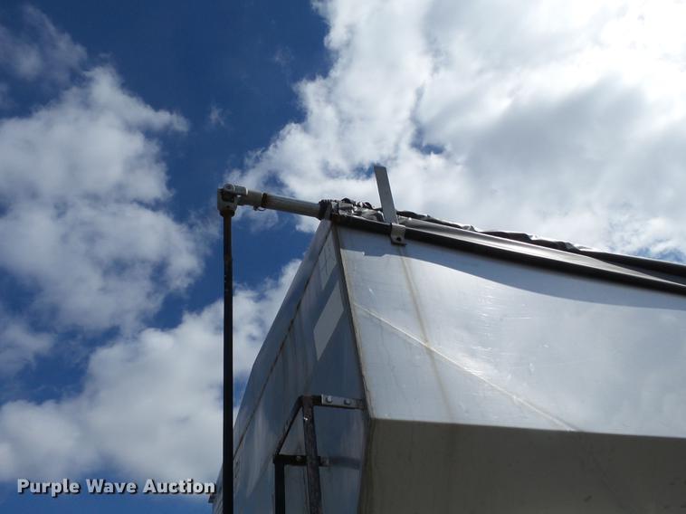 image for item DB7007 1994 Freightliner FLD fertilizer tender truck