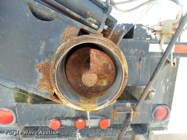 image for item DB7007 1994 Freightliner FLD fertilizer tender truck