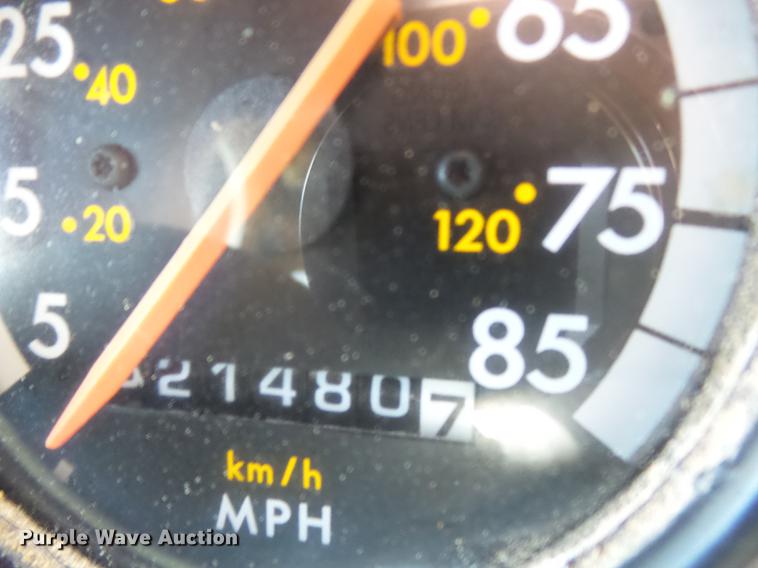 image for item DB7007 1994 Freightliner FLD fertilizer tender truck