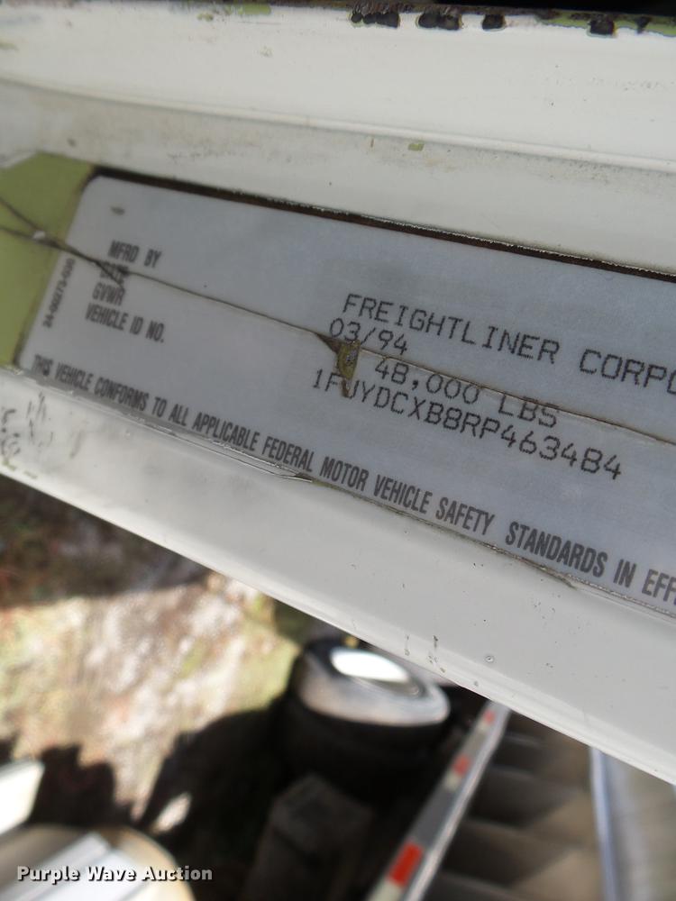 image for item DB7007 1994 Freightliner FLD fertilizer tender truck