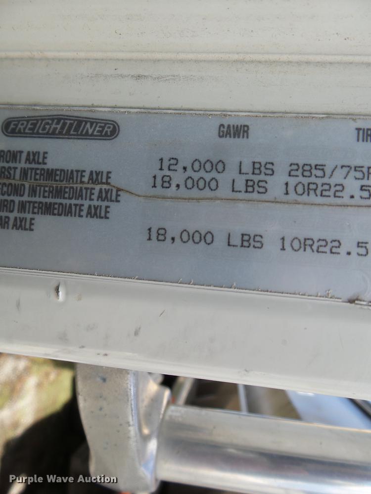 image for item DB7007 1994 Freightliner FLD fertilizer tender truck