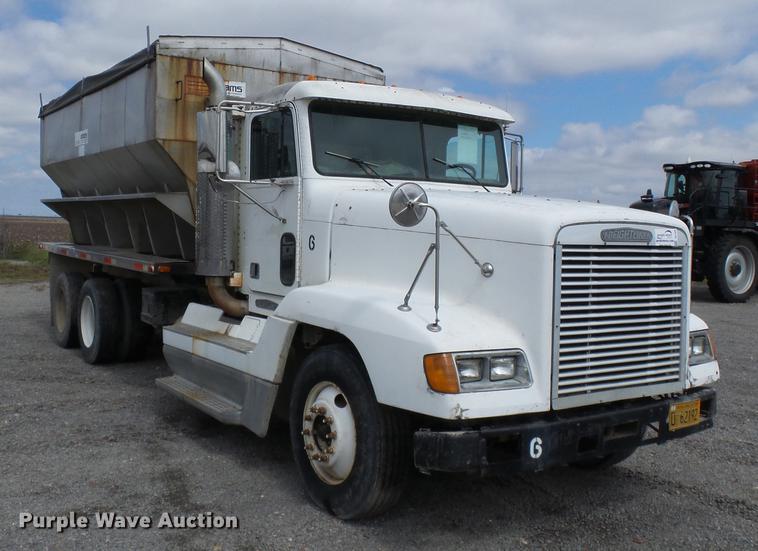 image for item DB7008 1996 Freightliner FLD fertilizer tender truck