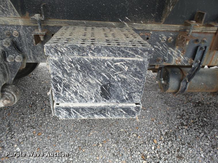 image for item DB7008 1996 Freightliner FLD fertilizer tender truck