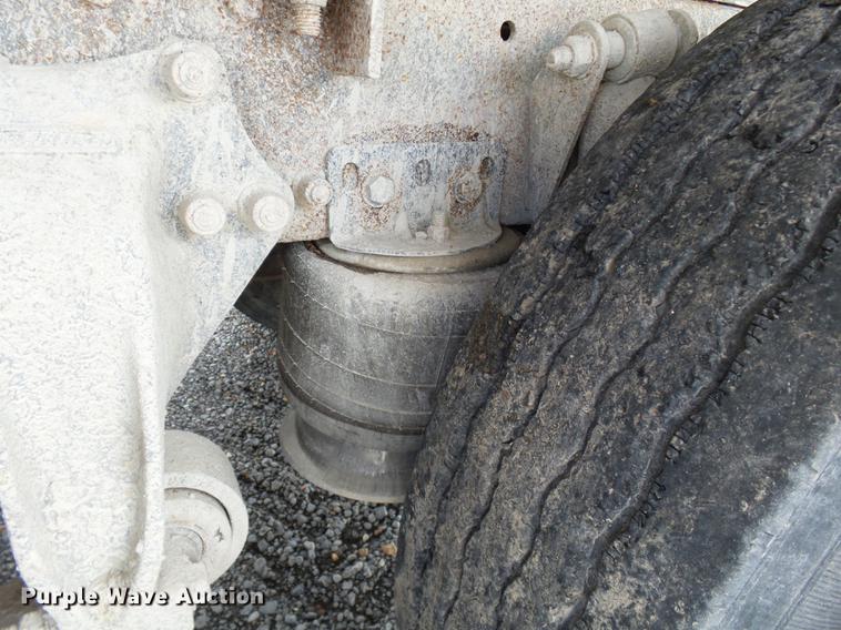 image for item DB7008 1996 Freightliner FLD fertilizer tender truck