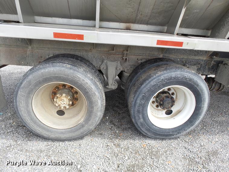 image for item DB7008 1996 Freightliner FLD fertilizer tender truck