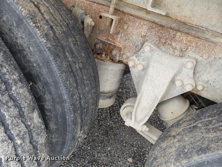 image for item DB7008 1996 Freightliner FLD fertilizer tender truck