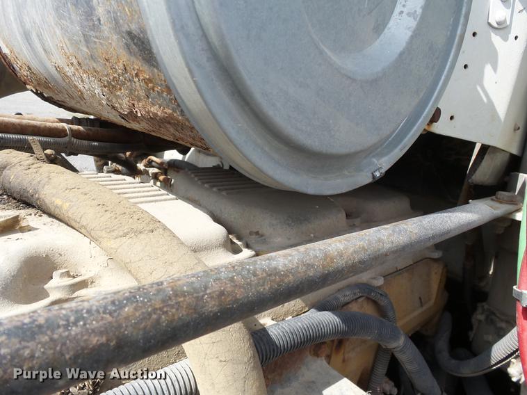 image for item DB7008 1996 Freightliner FLD fertilizer tender truck