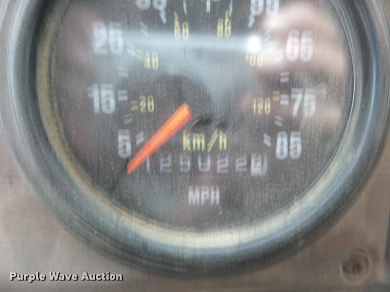 image for item DB7008 1996 Freightliner FLD fertilizer tender truck